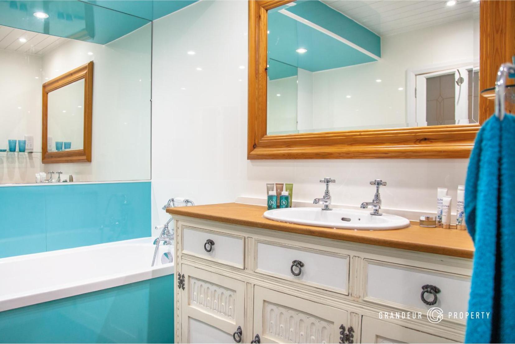 The Gardenside Apartment By Grandeur Property بورنماوث المظهر الخارجي الصورة